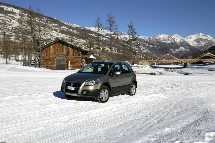  Fiat Sedici (189) 2006 года  (фото 78 из 137)